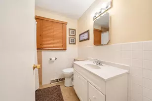 1059 Rockdale St, Green Bay, WI 54304 - Photo 9