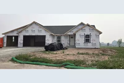 2951 Winnipeg Street, Menasha, WI 54952 - Photo 1