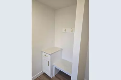 2951 Winnipeg Street, Menasha, WI 54952 - Photo 9