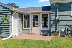 1956 Deckner Ave, Green Bay, WI 54302 - Photo 35