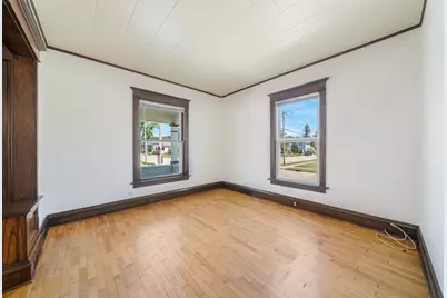 23 E Melvin Avenue, Oshkosh, WI 54901 - Photo 9