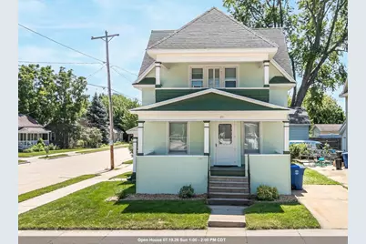 23 E Melvin Avenue, Oshkosh, WI 54901 - Photo 1