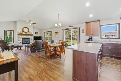 502 Leona Way, Oakfield, WI 53065 - Photo 3