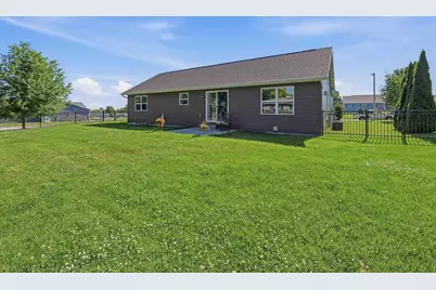 502 Leona Way, Oakfield, WI 53065 - Photo 37