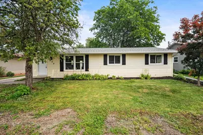 224 S Telulah Avenue, Appleton, WI 54915 - Photo 1
