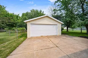 224 S Telulah Ave, Appleton, WI 54915 - Photo 33