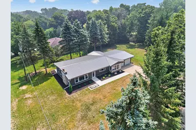 1900 Leonard Point Road, Oshkosh, WI 54904 - Photo 5