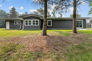 1900 Leonard Point Rd, Oshkosh, WI 54904 - Photo 37