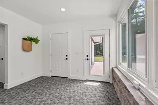 1900 Leonard Point Rd, Oshkosh, WI 54904 - Photo 9