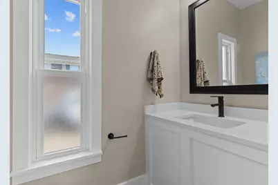 275 S Madison Street, Waupun, WI 53963 - Photo 11