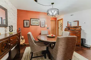 2520 Village Ln, Oshkosh, WI 54904 - Photo 9