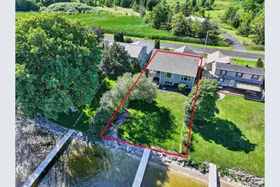 4666 Island View Drive, Oshkosh, WI 54901 - Photo 11