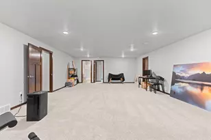 911 Barronwood Dr, Green Bay, WI 54311 - Photo 53