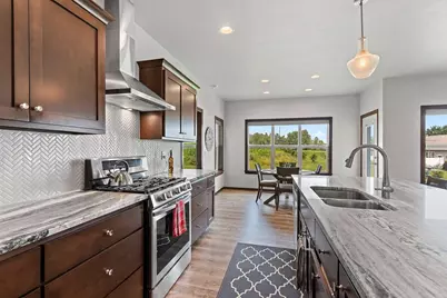 911 Barronwood Drive, Green Bay, WI 54311 - Photo 29