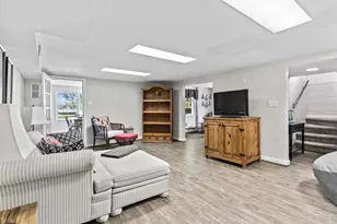 5984 Lake Rd, Oshkosh, WI 54902 - Photo 21