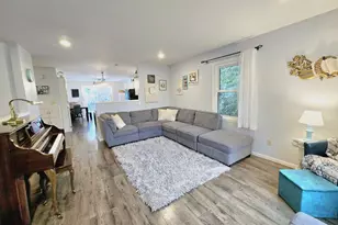 638 Butler St, De Pere, WI 54115 - Photo 3