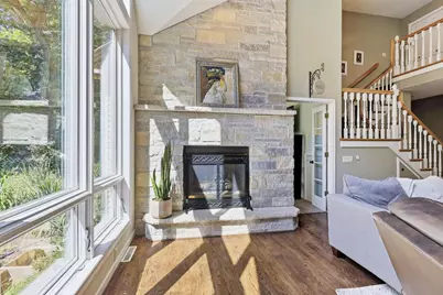 4950 Plummers Point Road, Oshkosh, WI 54904 - Photo 7