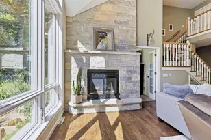 4950 Plummers Point Rd, Oshkosh, WI 54904 - Photo 7