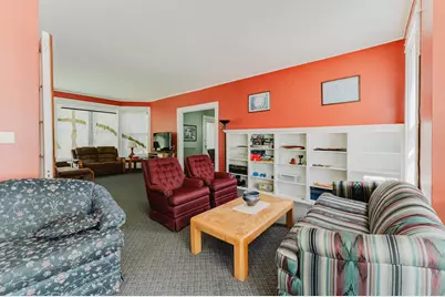 620 Elmwood Avenue, Oshkosh, WI 54901 - Photo 7