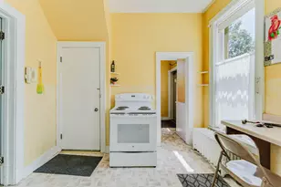 620 Elmwood Ave, Oshkosh, WI 54901 - Photo 11