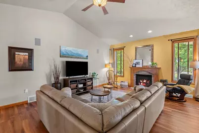 1065 Blackberry Winter Lane, De Pere, WI 54115 - Photo 11