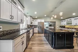 2305 Jesse Ln, Suamico, WI 54313 - Photo 7