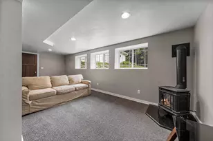 2305 Jesse Ln, Suamico, WI 54313 - Photo 37