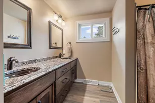 2305 Jesse Ln, Suamico, WI 54313 - Photo 45