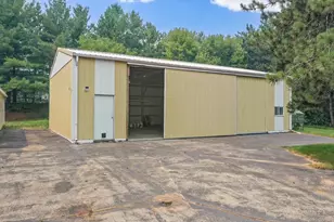 2305 Jesse Ln, Suamico, WI 54313 - Photo 67