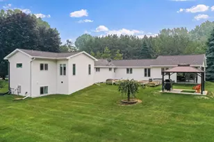 2305 Jesse Ln, Suamico, WI 54313 - Photo 53