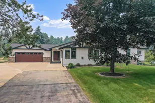 2305 Jesse Ln, Suamico, WI 54313 - Photo 49