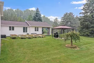 2305 Jesse Ln, Suamico, WI 54313 - Photo 55