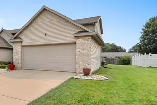 1275 N Franco Ct, De Pere, WI 54115 - Photo 51