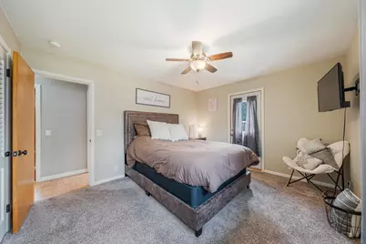 1651 Wisconsin Street, Oshkosh, WI 54901 - Photo 11