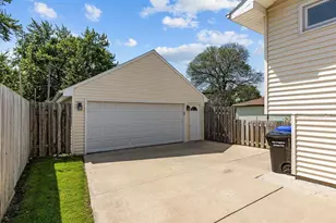 2607 S Fountain Ave, Appleton, WI 54914 - Photo 33