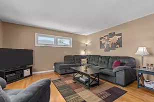 2607 S Fountain Ave, Appleton, WI 54914 - Photo 5