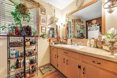 1762 Chateau Drive, Green Bay, WI 54304 - Photo 17