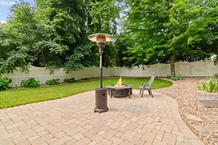 2078 Sandalwood Ct, Green Bay, WI 54304 - Photo 57