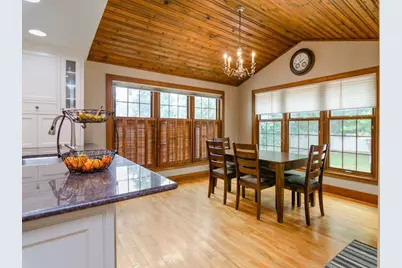 2078 Sandalwood Court, Green Bay, WI 54304 - Photo 17