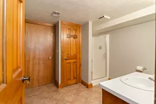 2078 Sandalwood Ct, Green Bay, WI 54304 - Photo 49