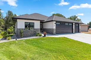 2685 Chambers Xing, Green Bay, WI 54313 - Photo 1