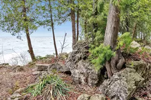 5012 Bay Shore Dr, Sturgeon Bay, WI 54235 - Photo 5