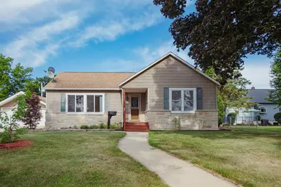 721 Washington Avenue, North Fond du Lac, WI 54937 - Photo 1