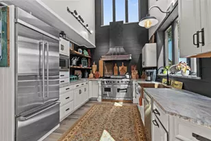 2754 Harbor Lights Ln, Suamico, WI 54173 - Photo 29