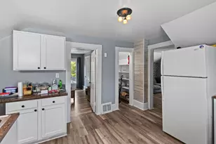 1646 Elmwood Ave, Oshkosh, WI 54901 - Photo 23