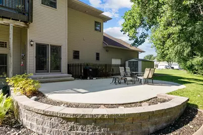 1570 McIntosh Court, Oshkosh, WI 54904 - Photo 11
