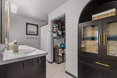 N8973 Spring Valley Road, Menasha, WI 54952 - Photo 15