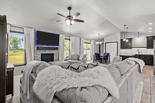 N8973 Spring Valley Rd, Menasha, WI 54952 - Photo 3