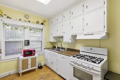 1044 Mt Vernon Street, Oshkosh, WI 54901 - Photo 7