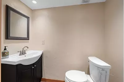 2744 W Commonwealth Court, Appleton, WI 54914 - Photo 29